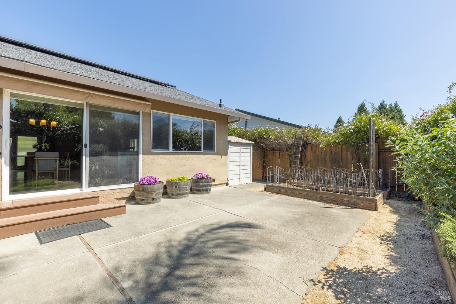 2491 Vine Hill Drive
