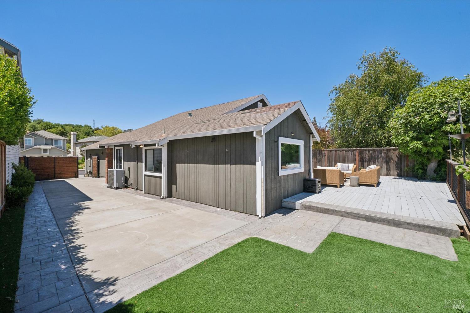 122 Clearview Drive