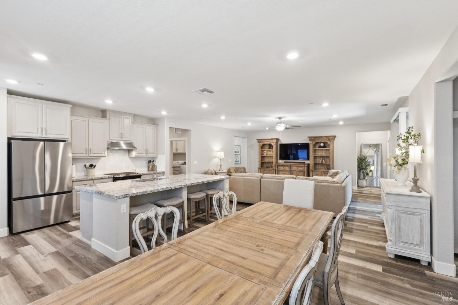 2079 Front Porch Lane