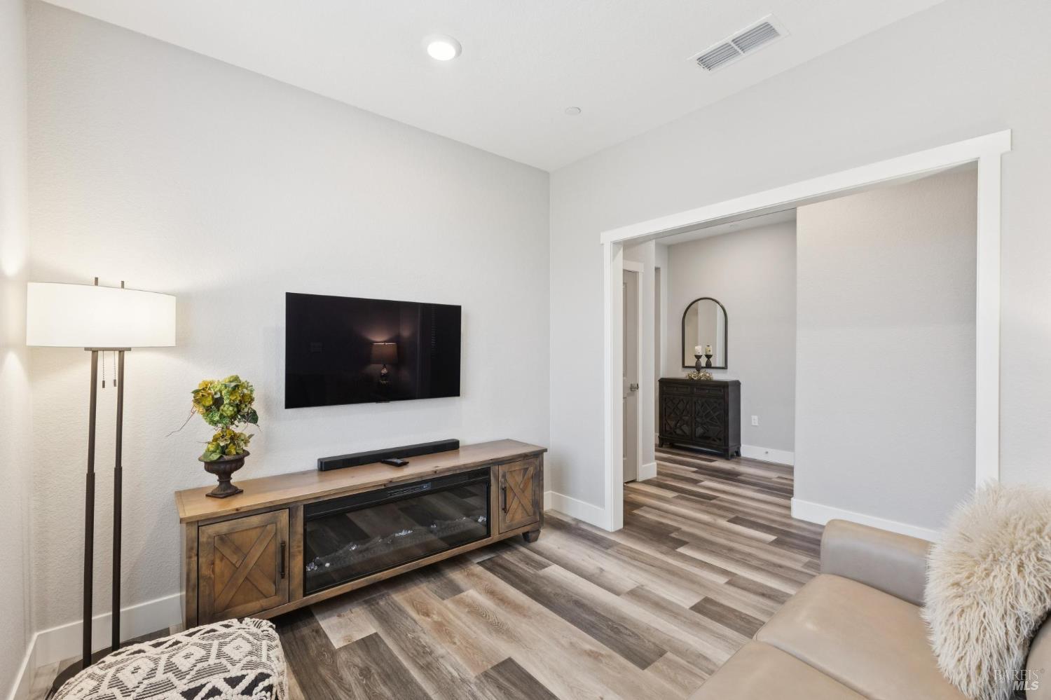 2079 Front Porch Lane