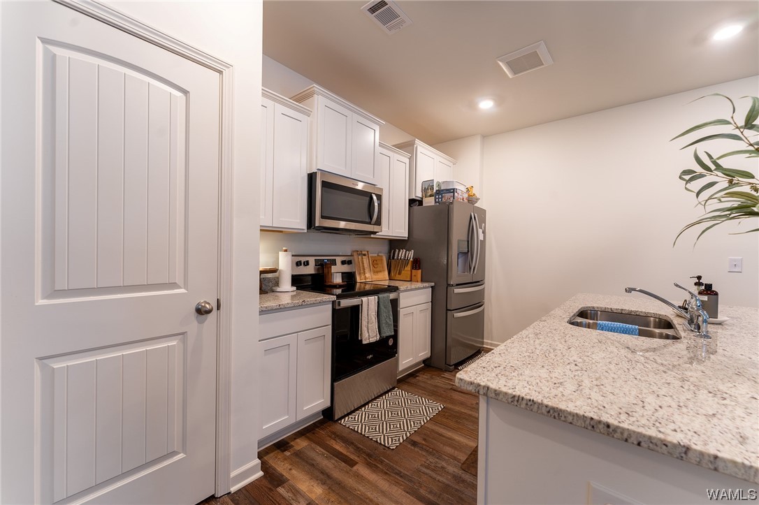 4947 Copper Loop Road