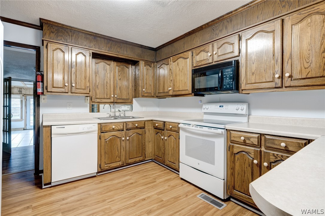 9605 Hwy 69 N