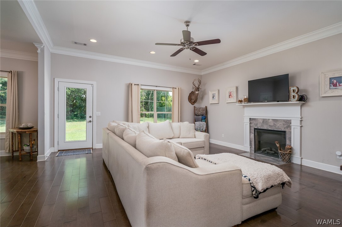 12449 Orchard Trace