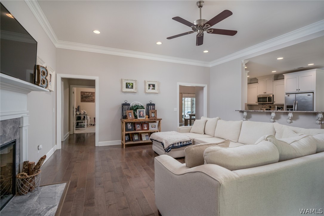 12449 Orchard Trace
