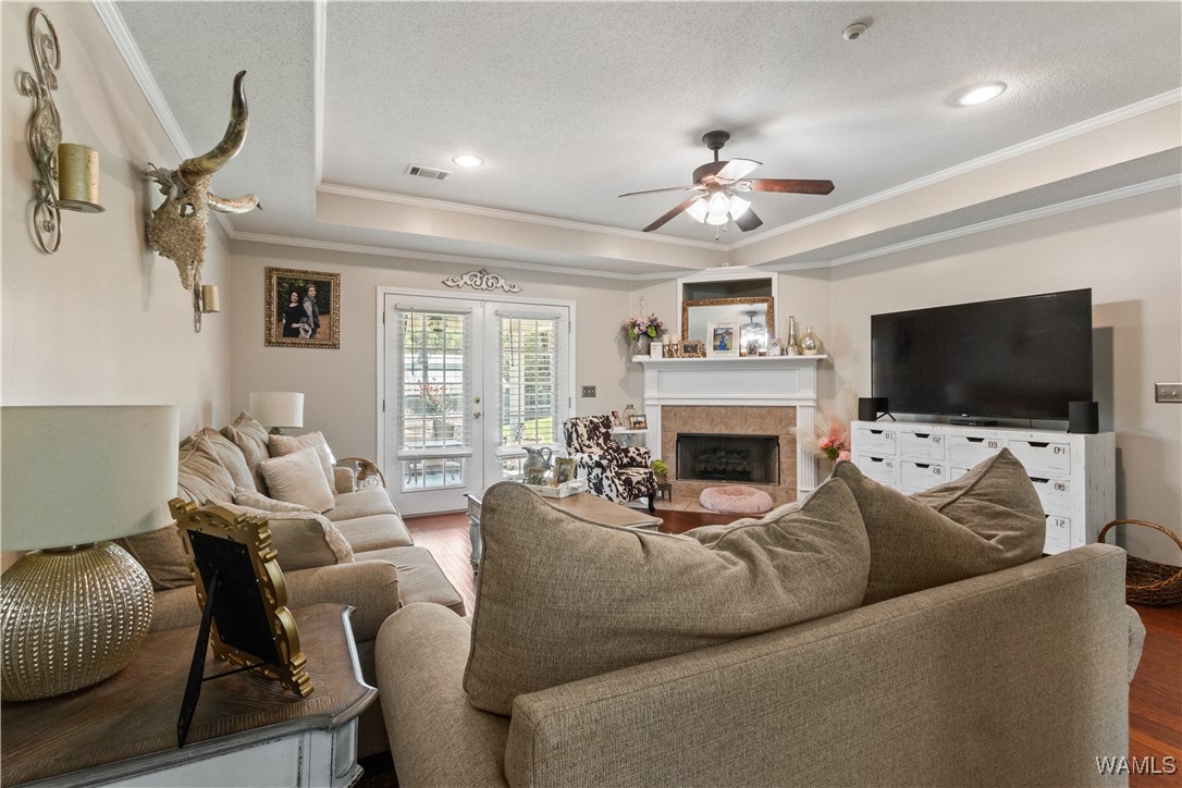 14757 Meadow Creek Lane
