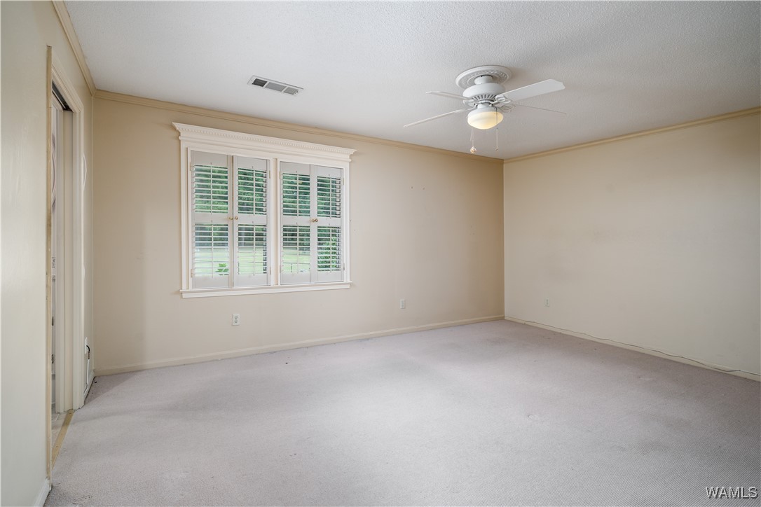 5718 Woodberry Lane