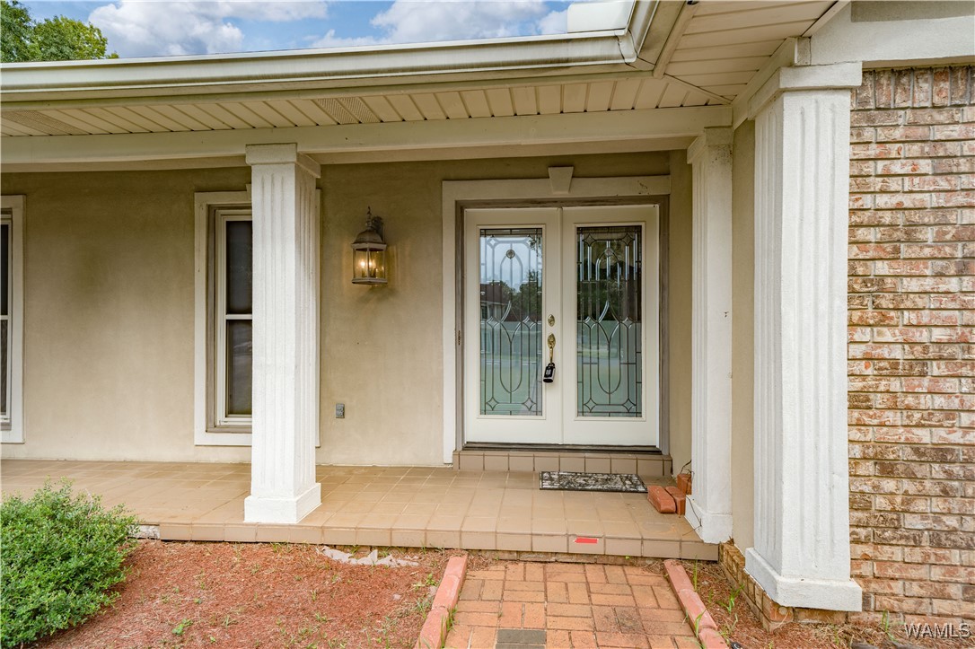 5718 Woodberry Lane