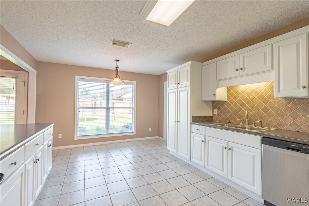 3718 Greenbrook Dr.