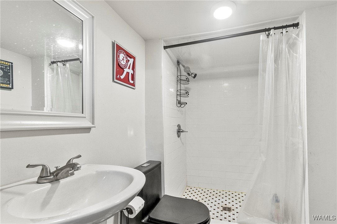 1409 Caplewood Drive