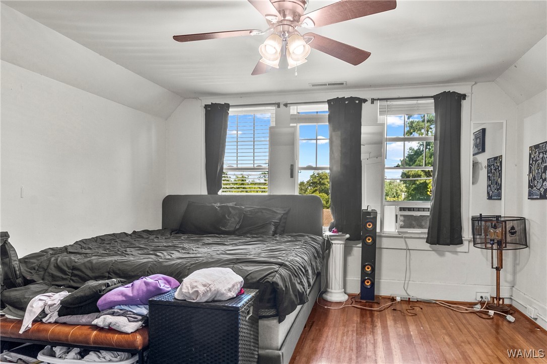 1409 Caplewood Drive