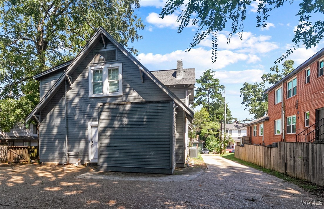 1409 Caplewood Drive