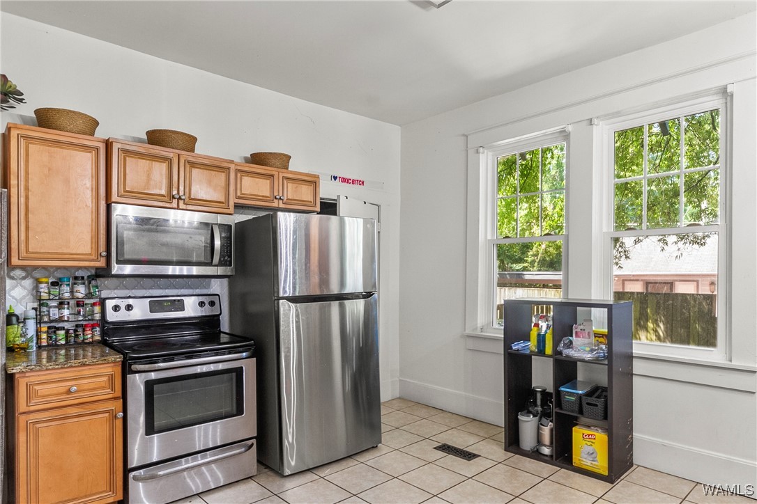 1409 Caplewood Drive