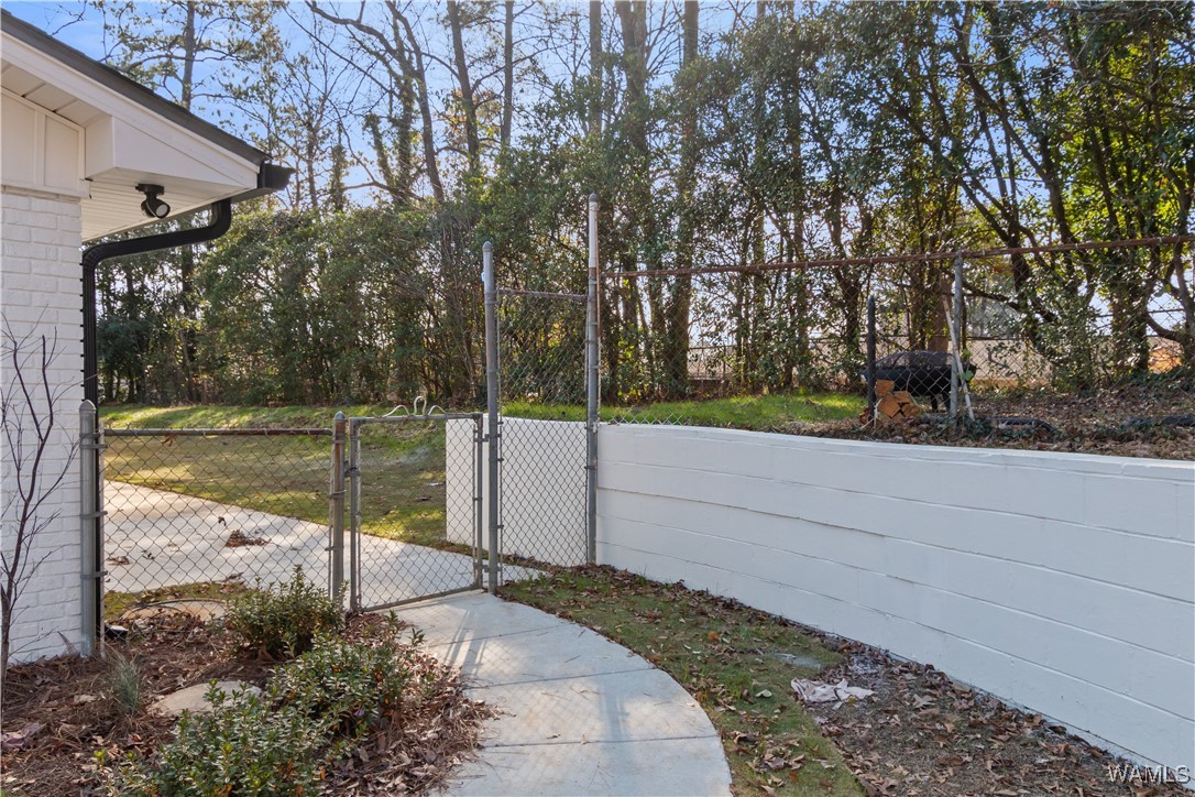 1602 Ridgecrest Drive