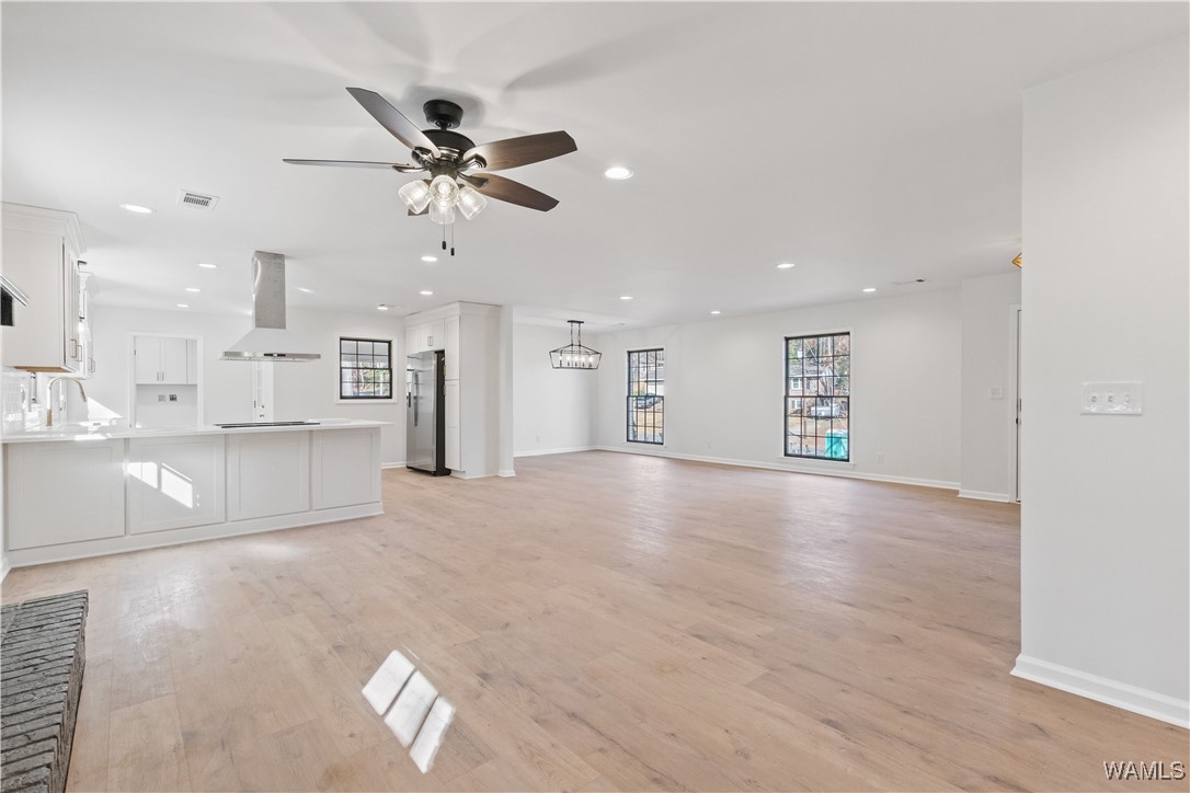 1602 Ridgecrest Drive