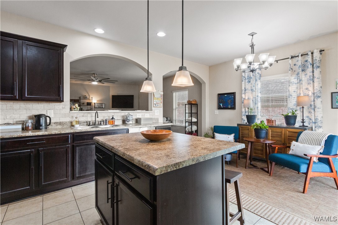 2746 Lily Circle
