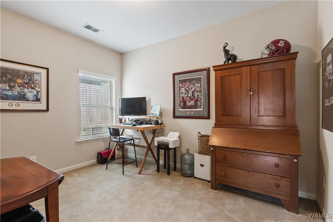 2746 Lily Circle