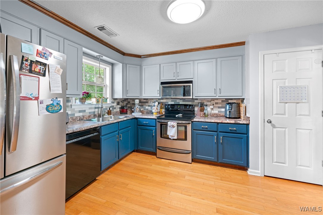 10483 Rolling Valley Drive