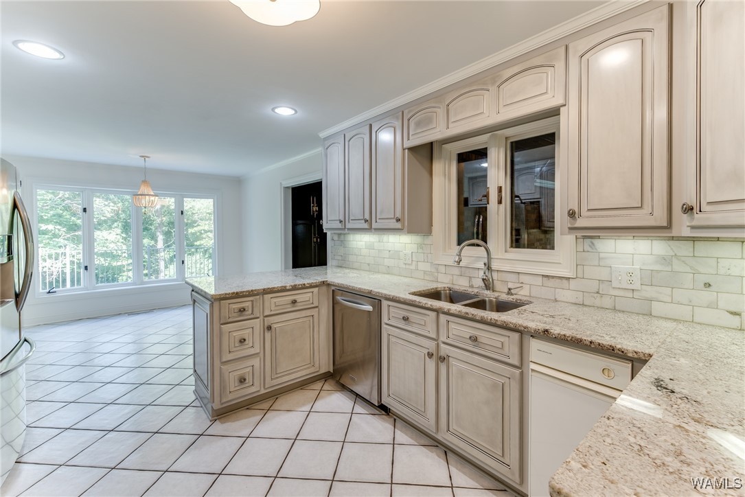 13777 Frank Lary Road