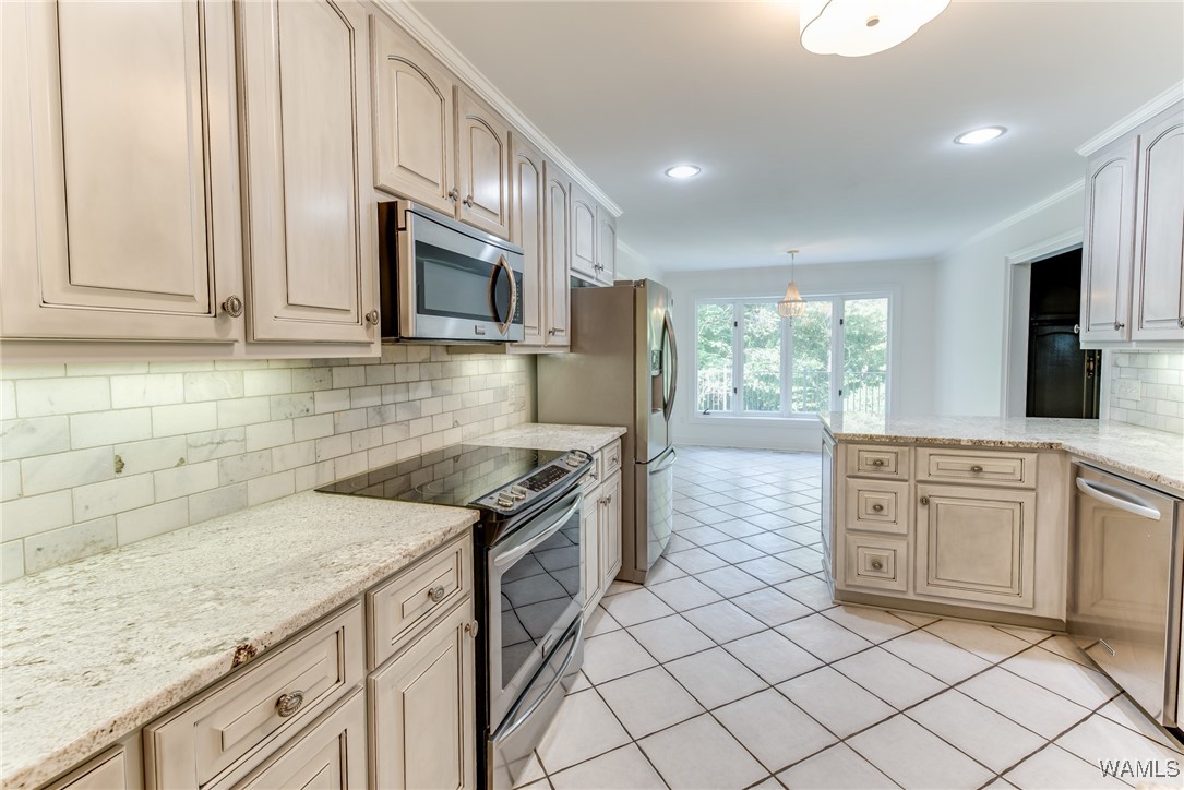 13777 Frank Lary Road