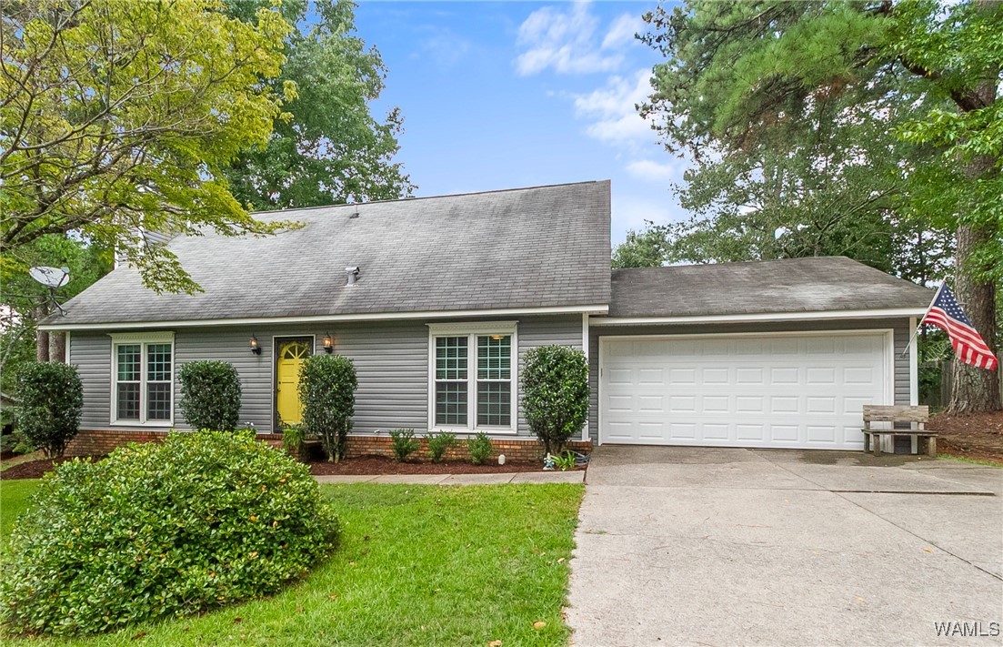 3411 Woodland Road