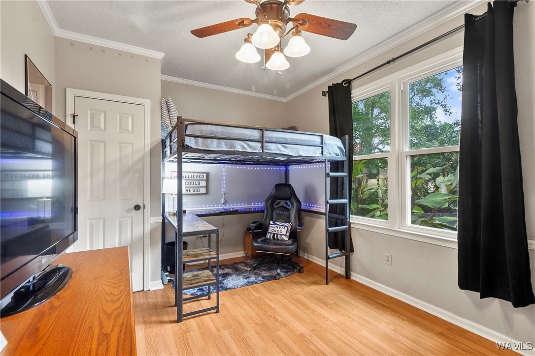 3411 Woodland Road