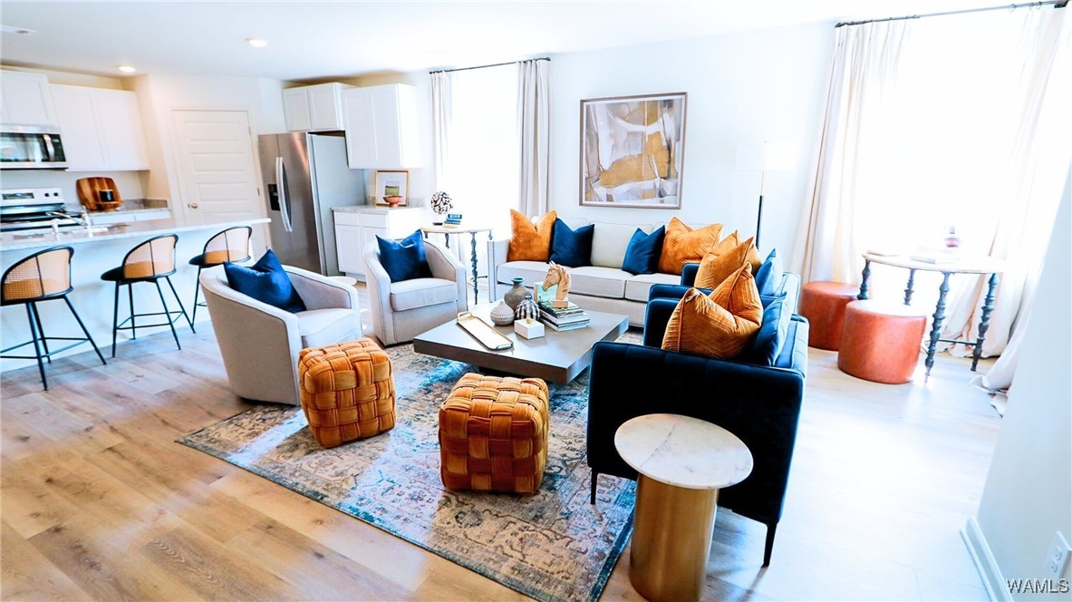 3908 Magnolia Hills Drive