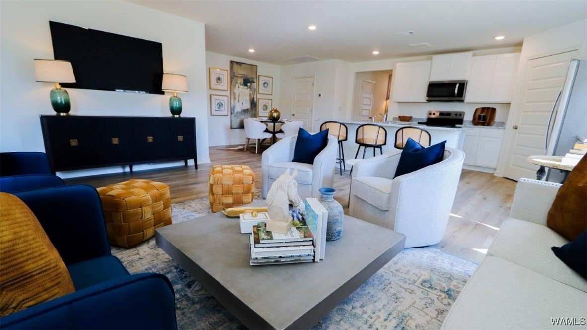 3908 Magnolia Hills Drive