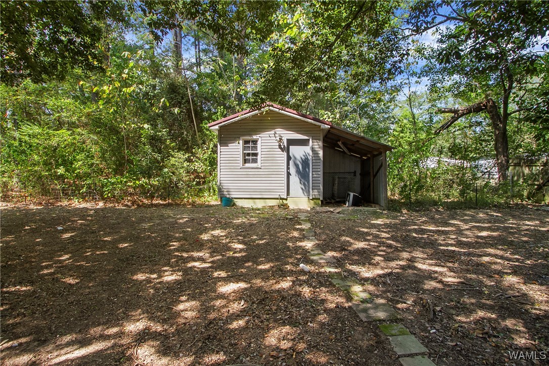 7204 Flatwoods Road