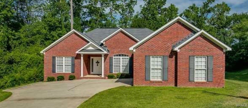 3055 Dewberry Lane