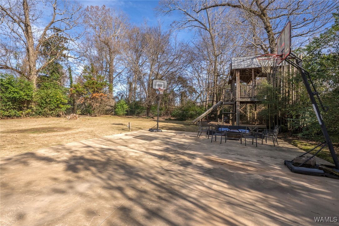 103 ARCADIA Drive