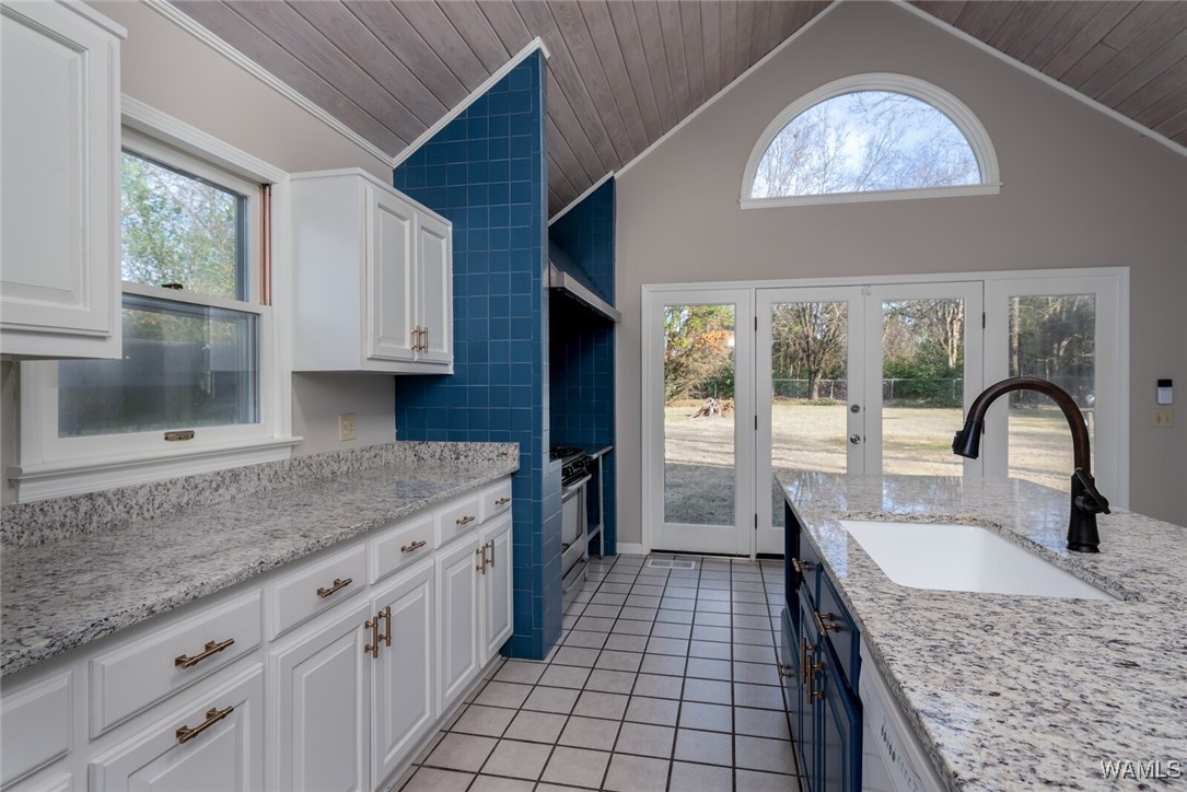 103 ARCADIA Drive