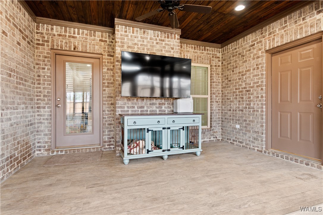 105 Preserve Circle