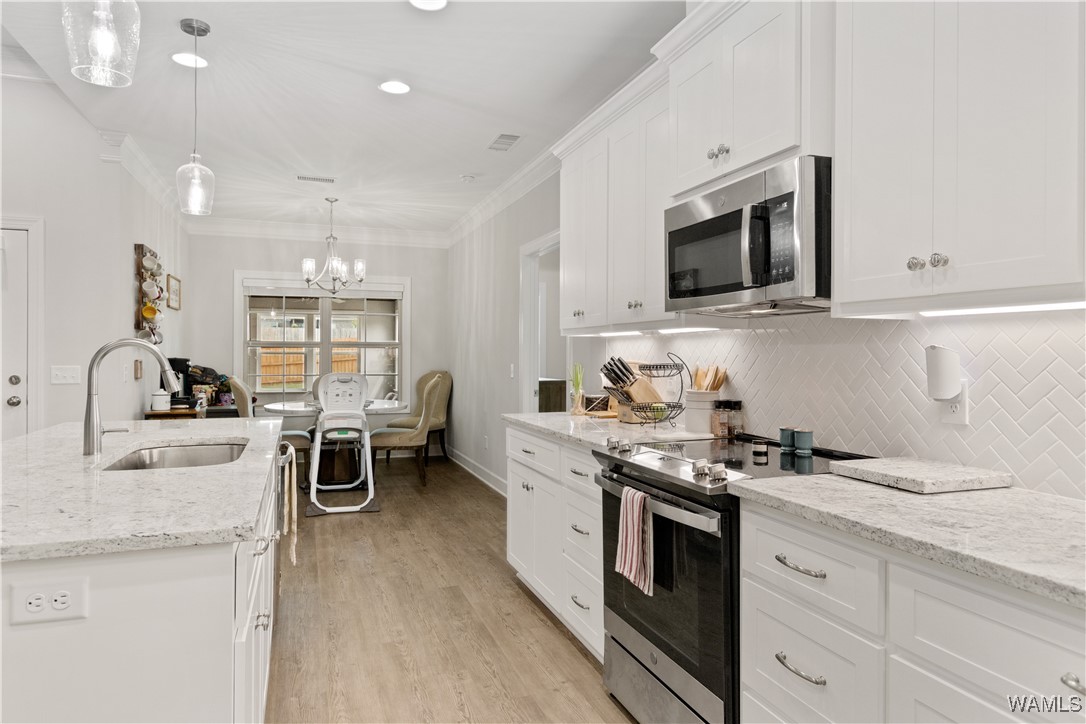 105 Preserve Circle