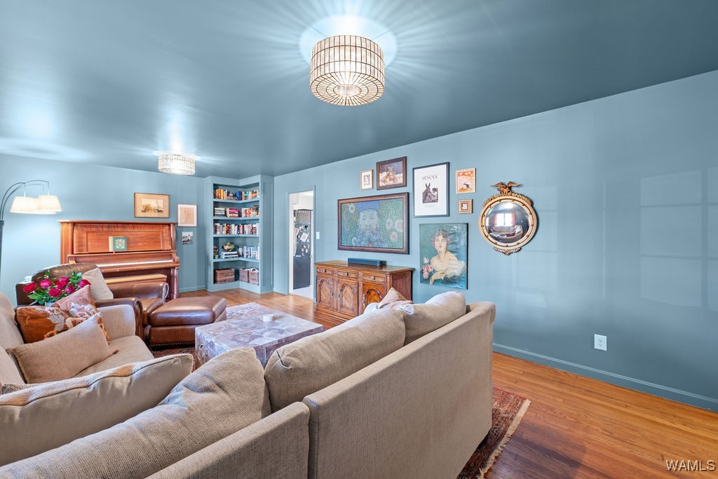 4606 Overlake Circle