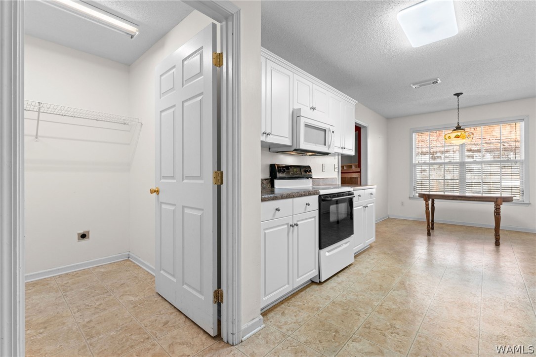 5012 Stewart Parc Drive