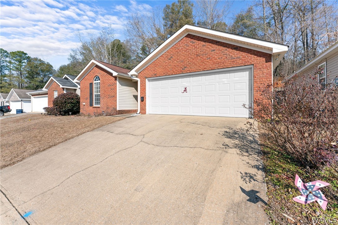 5012 Stewart Parc Drive