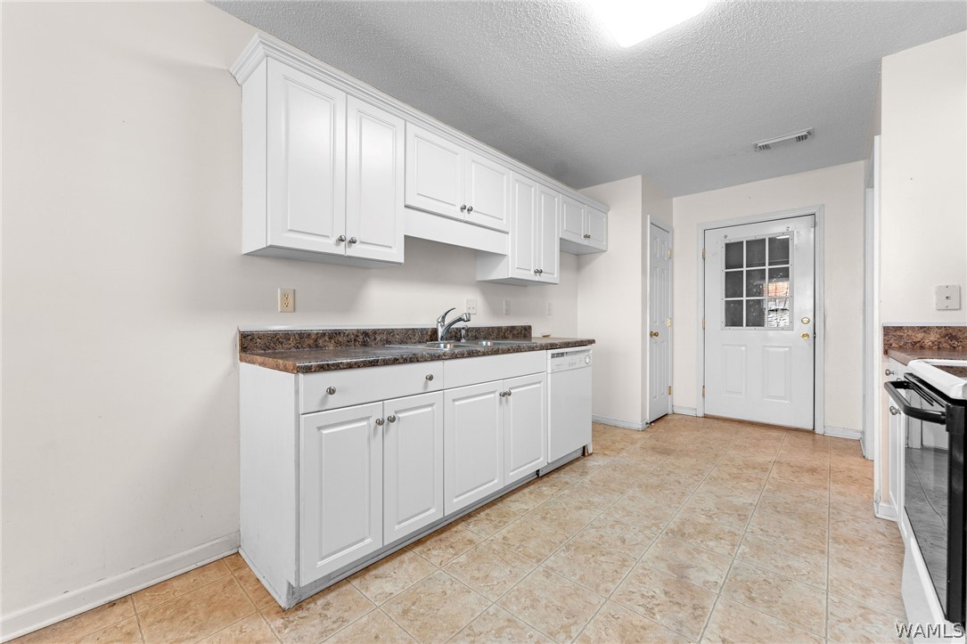 5012 Stewart Parc Drive