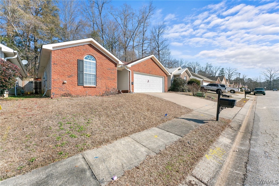 5012 Stewart Parc Drive