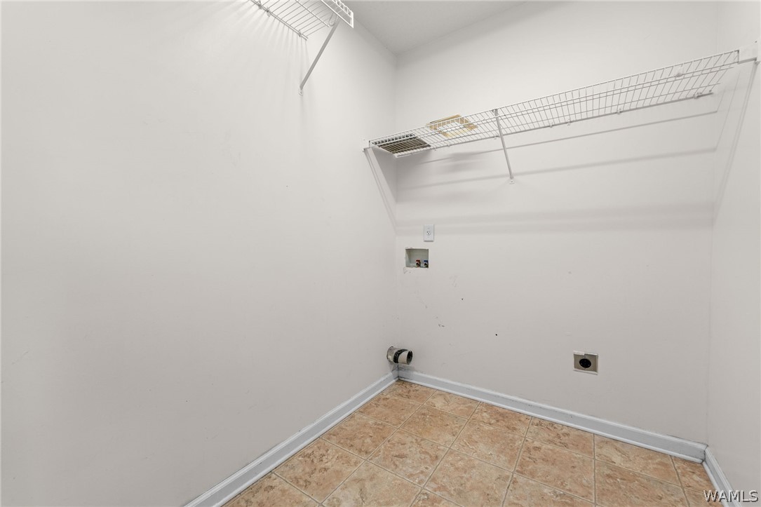 5012 Stewart Parc Drive