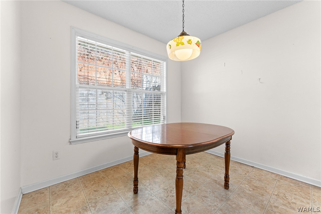 5012 Stewart Parc Drive