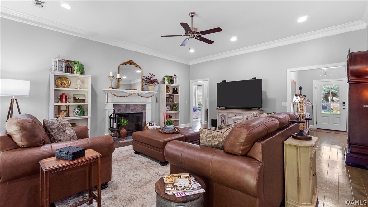 12449 Orchard Trace