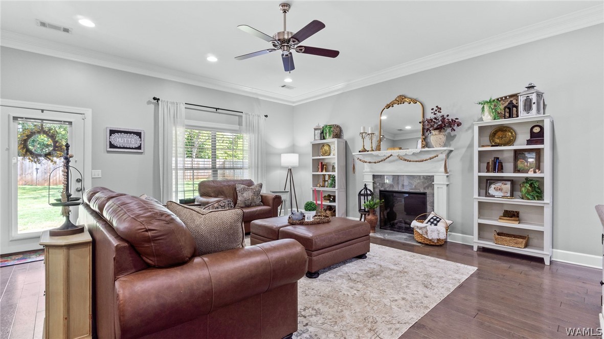 12449 Orchard Trace