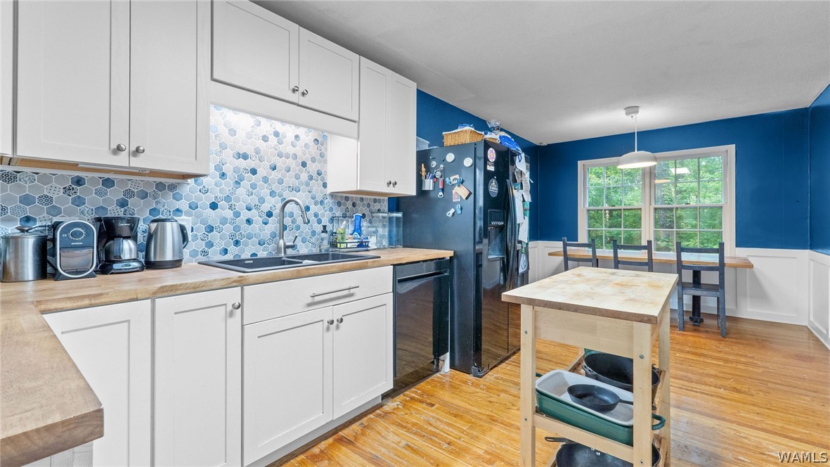 4444 Stonehill Lane