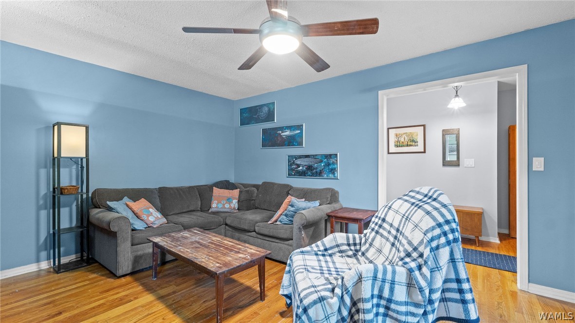 4444 Stonehill Lane