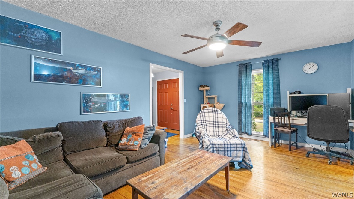 4444 Stonehill Lane