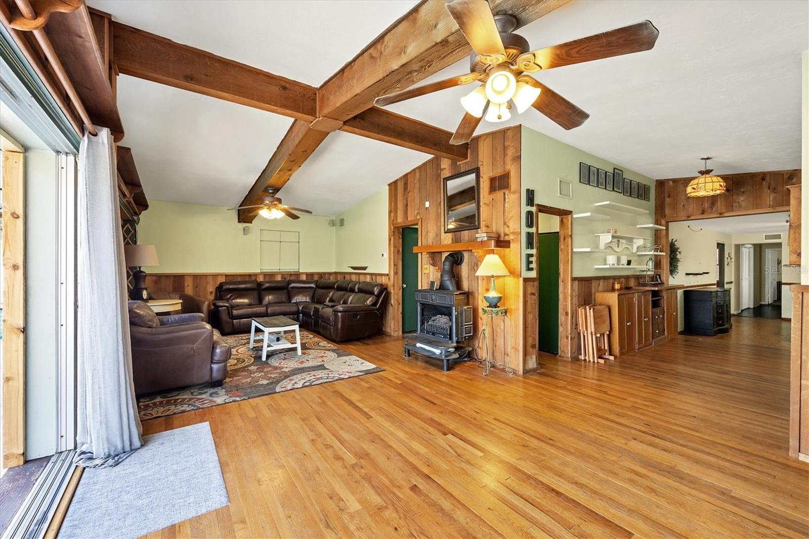 217 46TH ST W