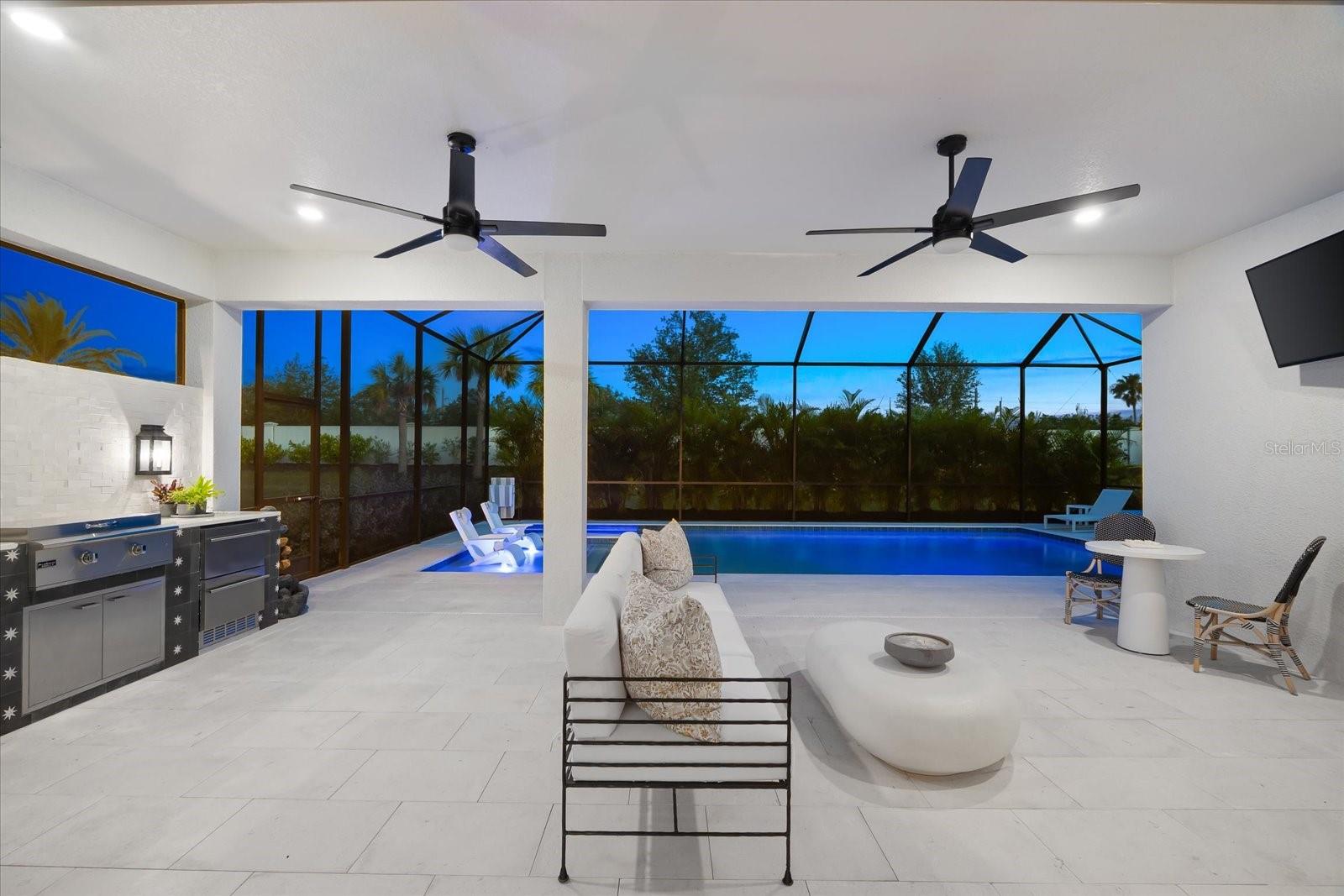 8163 REDONDA LOOP