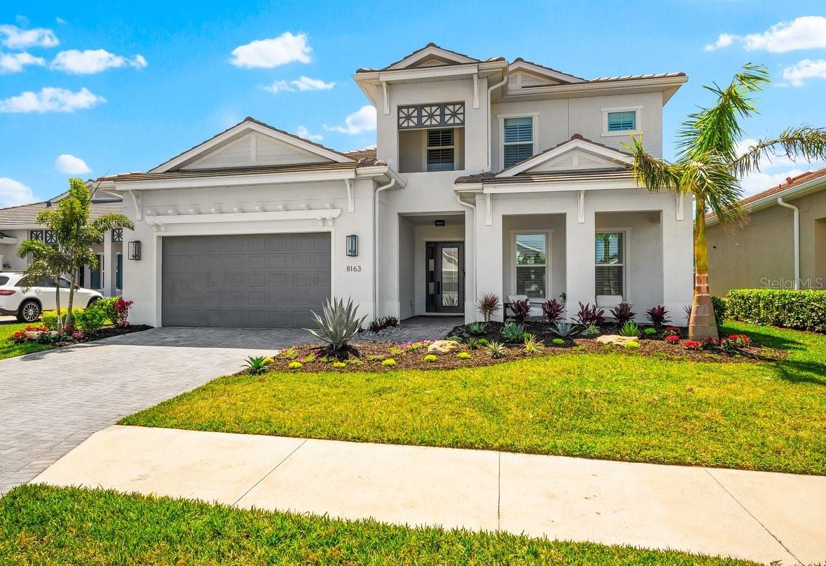 8163 REDONDA LOOP