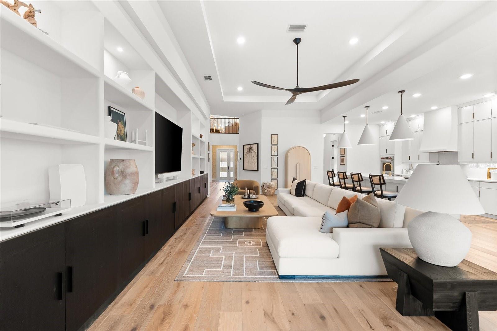 8163 REDONDA LOOP