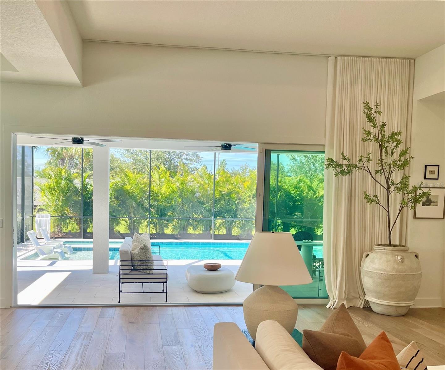 8163 REDONDA LOOP